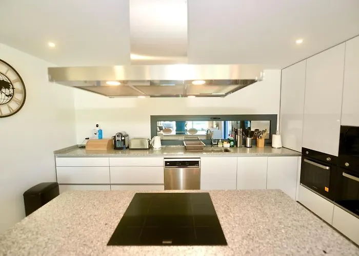 Villa Serena - Exquisite With Private Heated Pool *