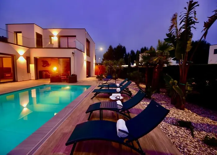Serena - Exquisite With Private Heated Pool *