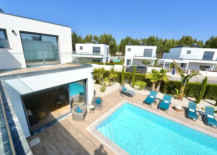 Villa Serena - Exquisite With Private Heated Pool São Martinho do Porto