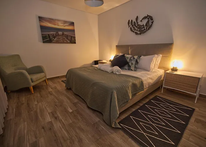 Villa Serena - Exquisite With Private Heated Pool